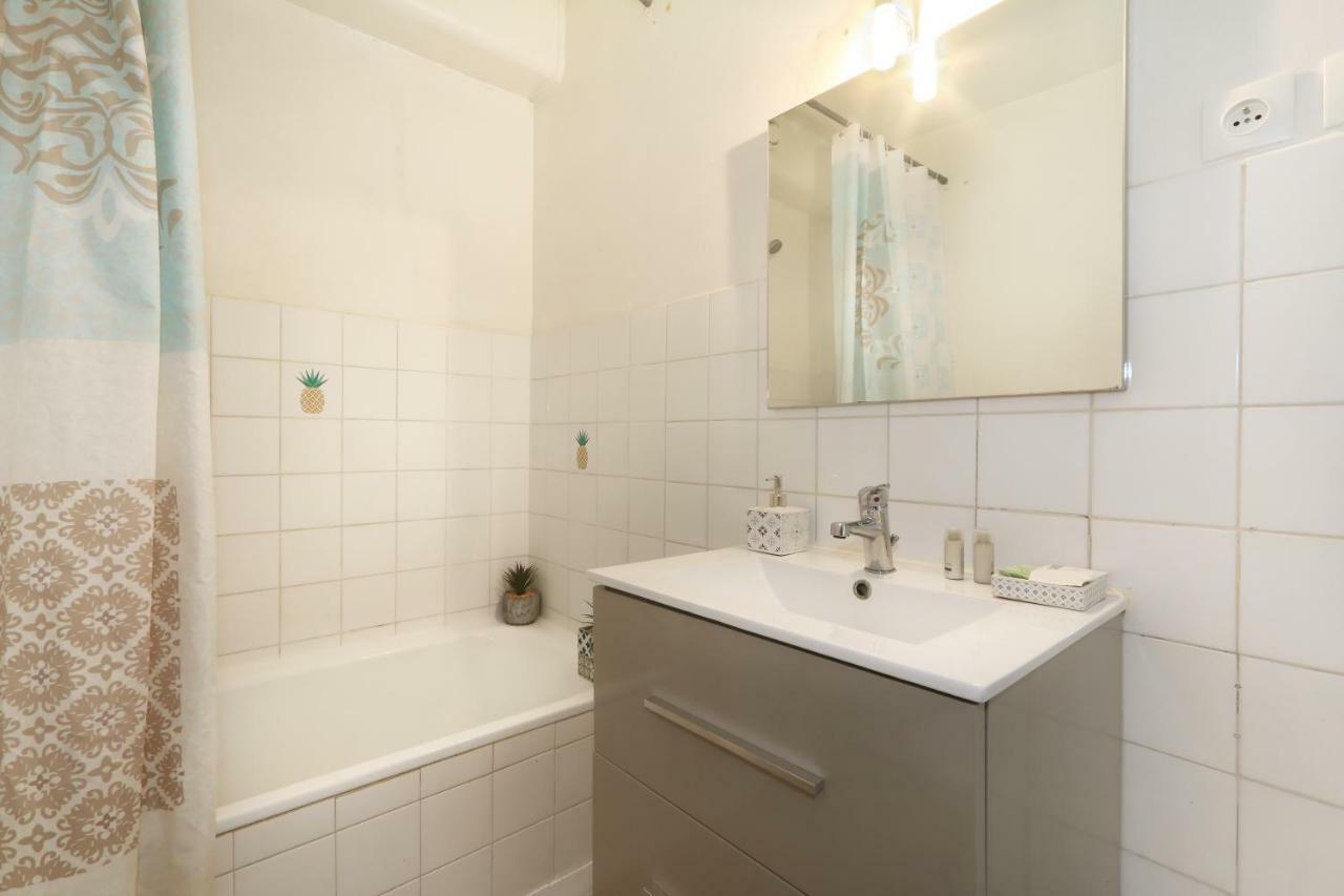 L Escapade, Wifi, Parking, Netflix, Appart 2Pers Apartment Montpellier Ngoại thất bức ảnh